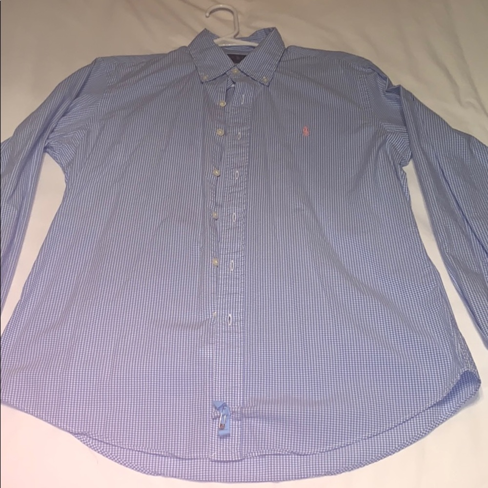 LIKE NEW MEDIUM BLUE CHECKED POLO BUTTON DOWN
